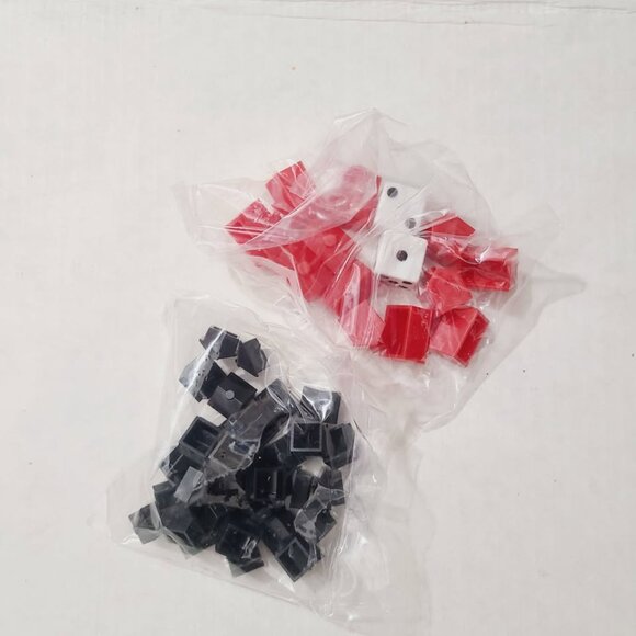 Monopoly Game Board NASCAR Collector's Edition - Picture 5 of 9